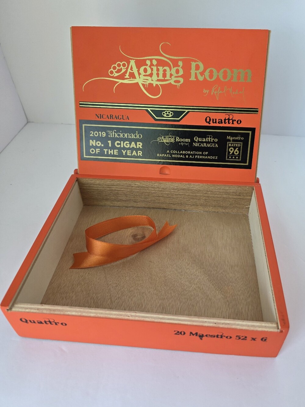Aging Room Quattro Nicaragua Maestro Empty Wooden Cigar Box Orange 2019 No 1